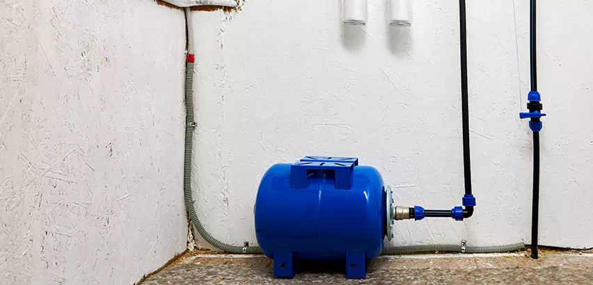 Wellmate Pressure Tank Bladder Replacement in Fountain